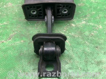 ФОТО Ограничитель двери для Volkswagen Jetta USA (10-17) Киев