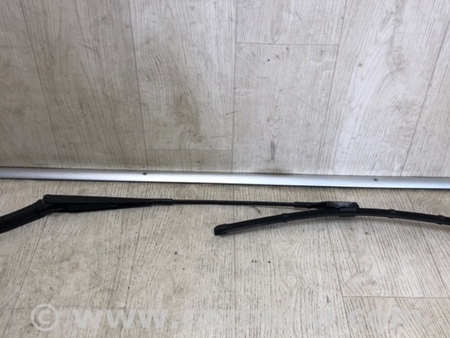 ФОТО Поводок дворника для Volkswagen Jetta USA (10-17) Киев