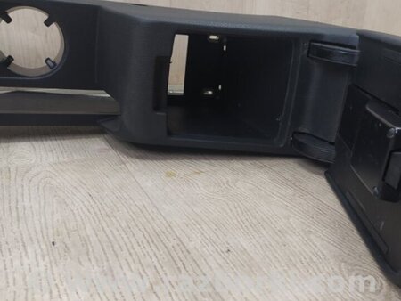 ФОТО Консоль центральная для Volkswagen Jetta USA (10-17) Киев