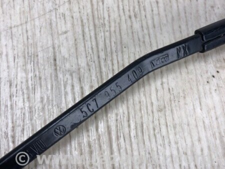 ФОТО Поводок дворника для Volkswagen Jetta USA (10-17) Киев