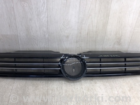 ФОТО Решетка радиатора для Volkswagen Jetta USA (10-17) Киев