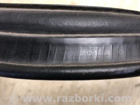 ФОТО Уплотнитель багажника для Volkswagen Jetta USA (10-17) Киев