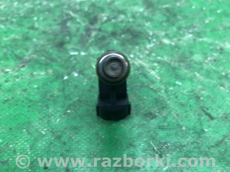 ФОТО Форсунка топливная для Volkswagen Jetta USA (10-17) Киев
