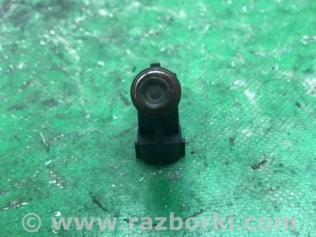 ФОТО Форсунка топливная для Volkswagen Passat B7 (09.2010-06.2015) Киев