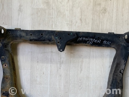 ФОТО Балка передняя для Nissan Pathfinder R52 Киев