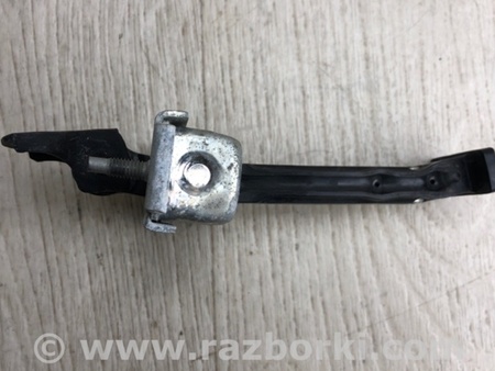 ФОТО Ограничитель двери для Ford Fiesta Mk6 (2008-2017) Киев