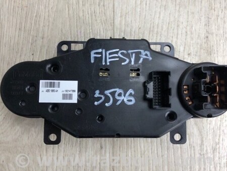 ФОТО Блок управления печкой для Ford Fiesta Mk6 (2008-2017) Киев