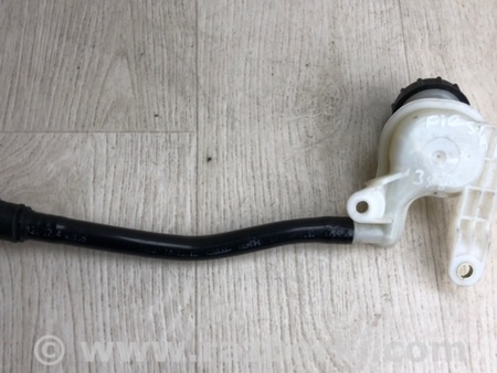 ФОТО Бачок главного тормозного цилиндра для Ford Fiesta Mk6 (2008-2017) Киев