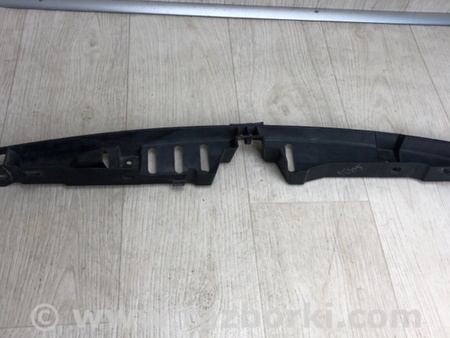 ФОТО Накладка передней панели верх для Ford Fiesta Mk6 (2008-2017) Киев