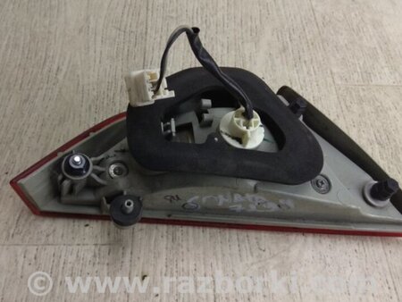 ФОТО Фонарь задний внутренний для Hyundai Sonata YF (09.2009-03.2014) Киев