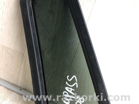 ФОТО Стекло двери глухое для Jeep Compass (06-15) Киев