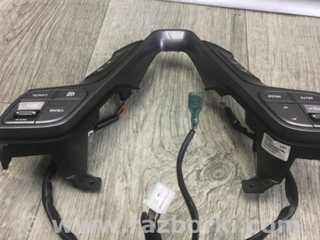 ФОТО Кнопки руля для Hyundai Santa Fe DM (12-18) Киев