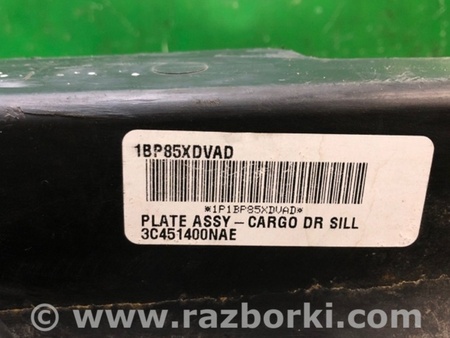 ФОТО Накладка на порог багажника для Jeep Patriot (10-17) Киев