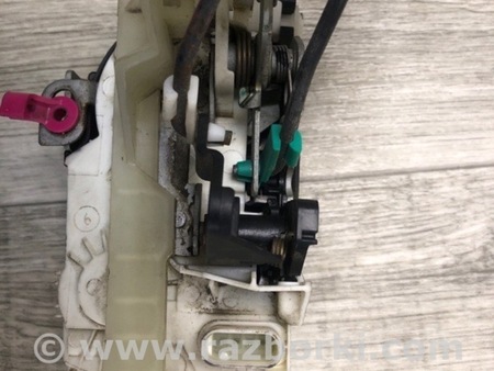 ФОТО Замок двери для Jeep Compass (06-15) Киев