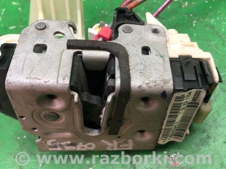ФОТО Замок двери для Jeep Patriot (10-17) Киев