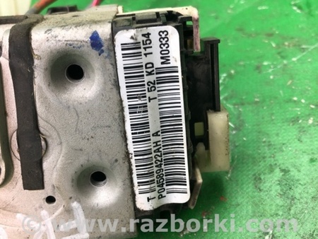 ФОТО Замок двери для Jeep Patriot (10-17) Киев