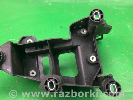 ФОТО Кронштейн для Ford Focus 3 (01.2010 - 03.2018) Киев