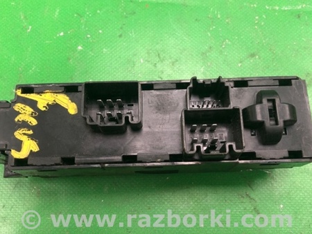 ФОТО Блок управления стеклоподъемником для Ford Focus 3 (01.2010 - 03.2018) Киев