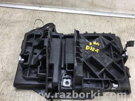 ФОТО Полка аккумулятора для Dodge Dart (12-16) Киев