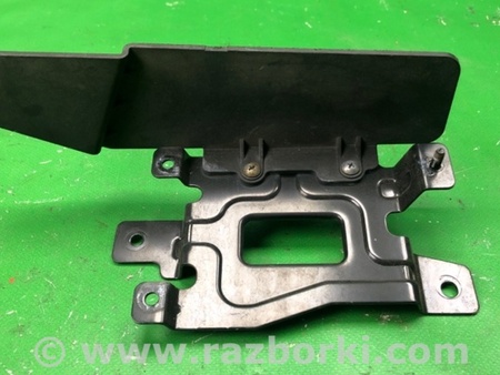 ФОТО Кронштейн датчика слепых зон для Hyundai Sonata YF (09.2009-03.2014) Киев