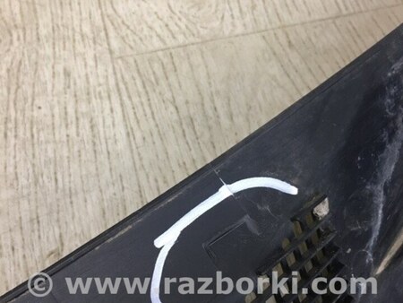 ФОТО Пластик под лобовое стекло (Жабо) для Jeep Patriot (10-17) Киев