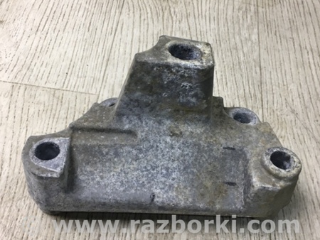 ФОТО Кронштейн крепления КПП для Jeep Patriot (10-17) Киев