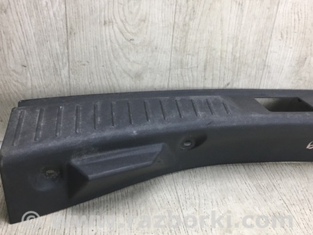ФОТО Накладка панели багажника внутренняя для Ford Escape 3 (01.2012-12.2018) Киев