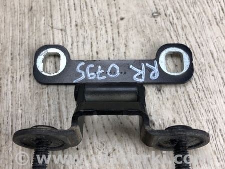 ФОТО Петля крышки багажника для Jeep Patriot (10-17) Киев