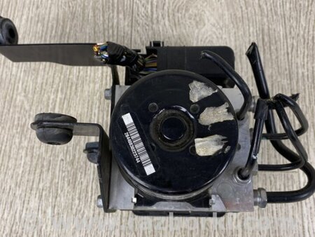 ФОТО Блок ABS для Ford Focus 3 (01.2010 - 03.2018) Киев