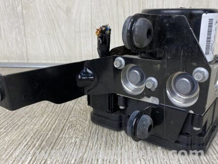 ФОТО Блок ABS для Ford Focus 3 (01.2010 - 03.2018) Киев