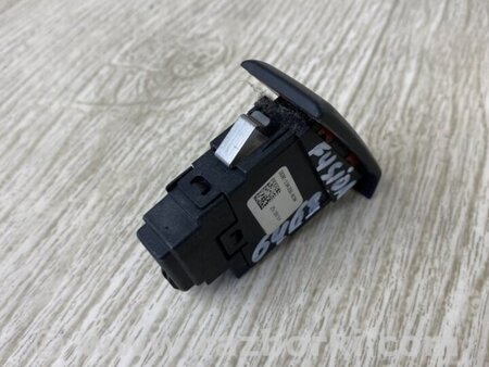 ФОТО Кнопка аварийки для Ford Fusion USA 2 поколение (12-15) Киев