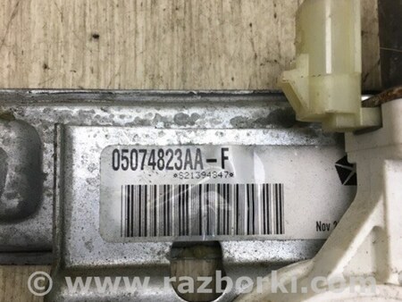 ФОТО Стеклоподъемник для Jeep Compass (06-15) Киев