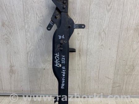ФОТО Кронштейн замка капота для Nissan Pathfinder R52 Киев