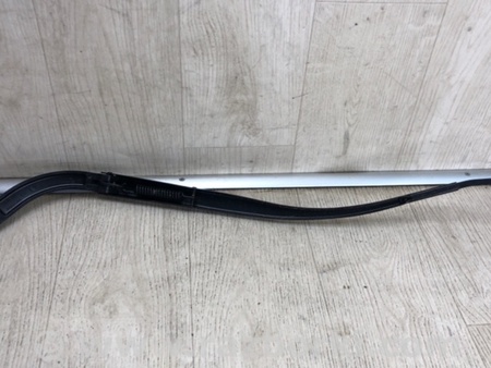 ФОТО Поводок дворника для Nissan Pathfinder R52 Киев