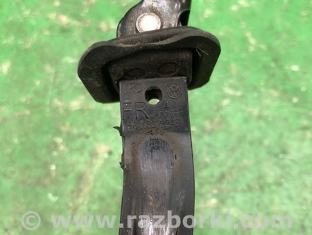 ФОТО Ограничитель двери для Volkswagen Passat B7 (09.2010-06.2015) Киев