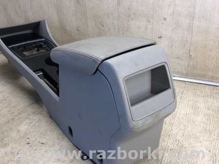 ФОТО Консоль центральная для Volkswagen Passat B7 (09.2010-06.2015) Киев