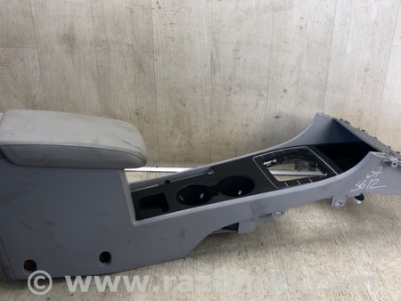 ФОТО Консоль центральная для Volkswagen Passat B7 (09.2010-06.2015) Киев