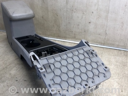ФОТО Консоль центральная для Volkswagen Passat B7 (09.2010-06.2015) Киев