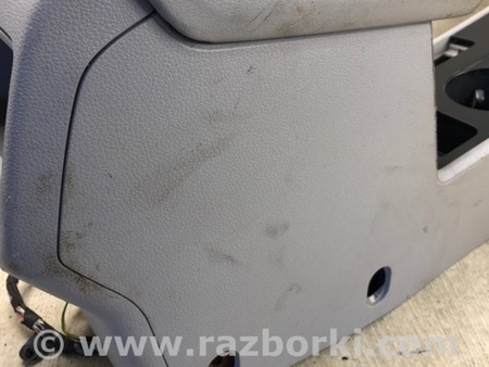 ФОТО Консоль центральная для Volkswagen Passat B7 (09.2010-06.2015) Киев