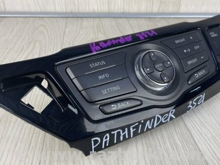 ФОТО Блок управления мультимедиа для Nissan Pathfinder R52 Киев