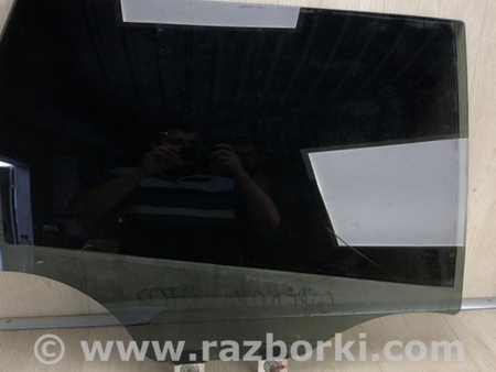 ФОТО Стекло двери для Jeep Cherokee (2014-) Киев