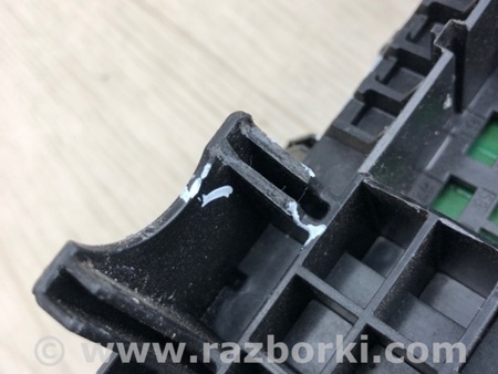 ФОТО Блок предохранителей для Jeep Cherokee (2014-) Киев