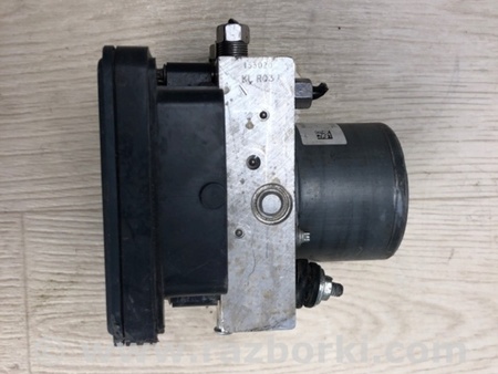 ФОТО Блок ABS для Jeep Cherokee (2014-) Киев