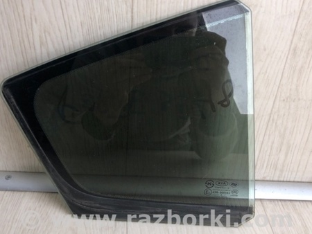 ФОТО Стекло двери глухое для KIA Forte YD (2012-) Киев