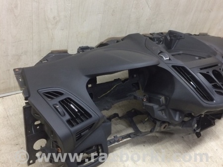 ФОТО Торпеда для Ford Escape 3 (01.2012-12.2018) Киев