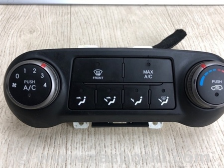 ФОТО Блок управления печкой для Hyundai Tucson LM (09-15) Киев