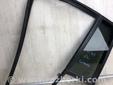 ФОТО Стекло двери глухое для Jeep Compass (06-15) Киев
