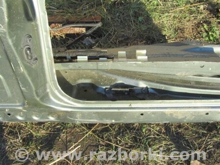 ФОТО Стойка кузова центральная для Toyota Sienna (11-16) Киев