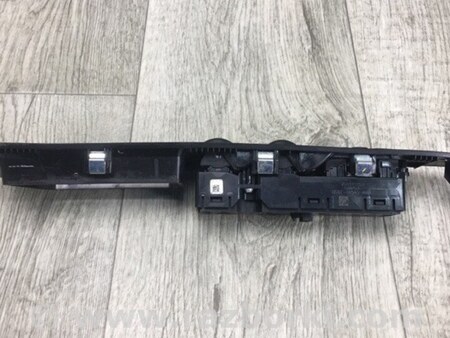 ФОТО Блок управления стеклоподъемником для Ford Fusion USA 2 поколение (12-15) Киев