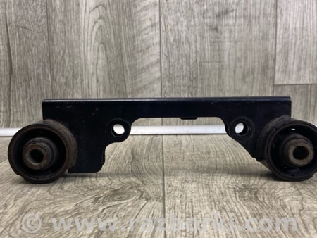 ФОТО Кронштейн редуктора для Nissan Pathfinder R52 Киев